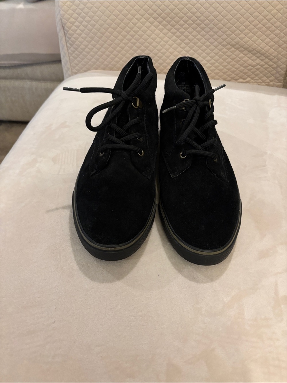 Easy Spirit Black Suede Chukka Boots